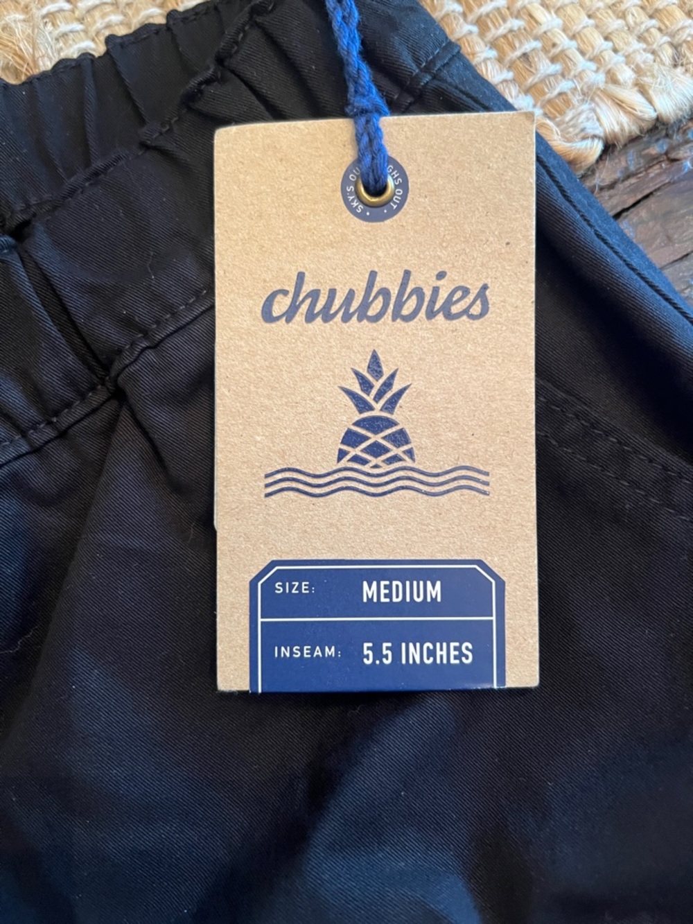 chubbies Black Men’s Flat Front Shorts with Elastic Waist - Picture 8 of 8